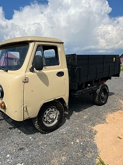 UAZ